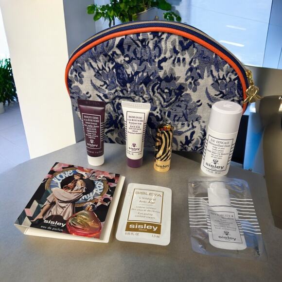 Sisley Paris Luxury Sample Lot with Cosmetic Bag – 8 Pc Set Skincare & Makeup - Picture 1 of 5